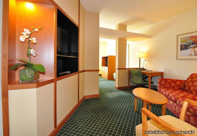 Fairfield Inn & Suites Marianna Buitenkant foto
