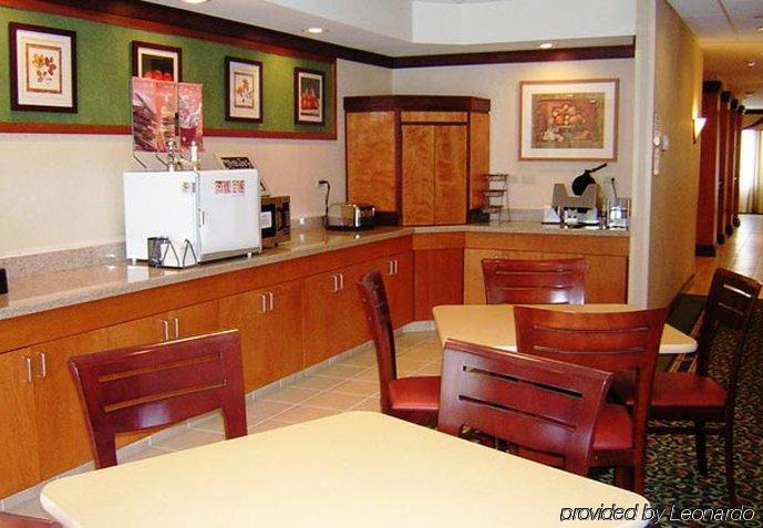 Fairfield Inn & Suites Marianna Buitenkant foto