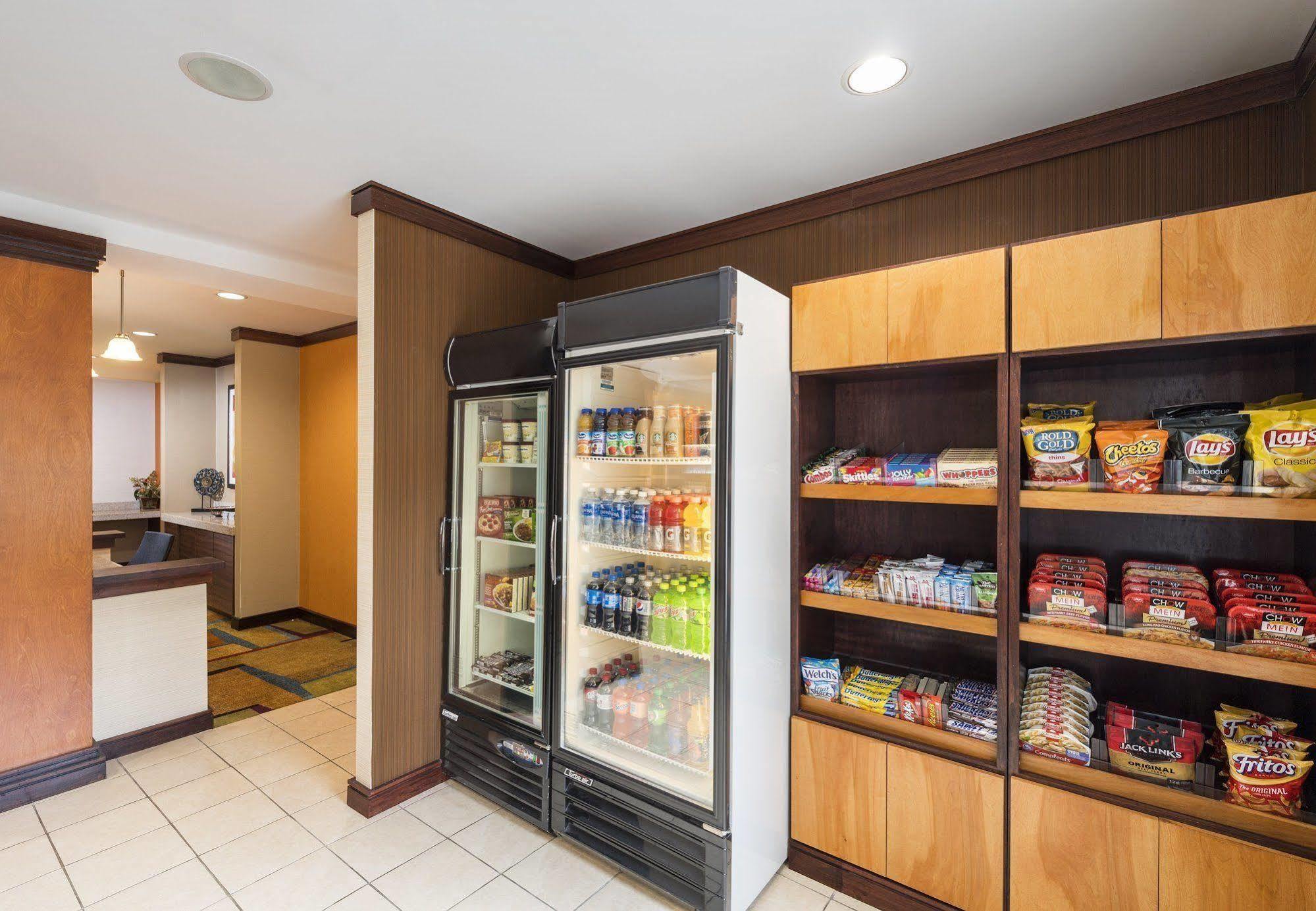 Fairfield Inn & Suites Marianna Buitenkant foto